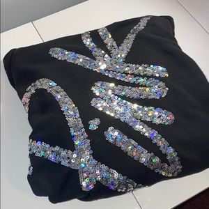 A zip up from pink
